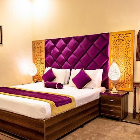 Rose Palace Hotel, Gulberg Lahaur Zewnętrze zdjęcie