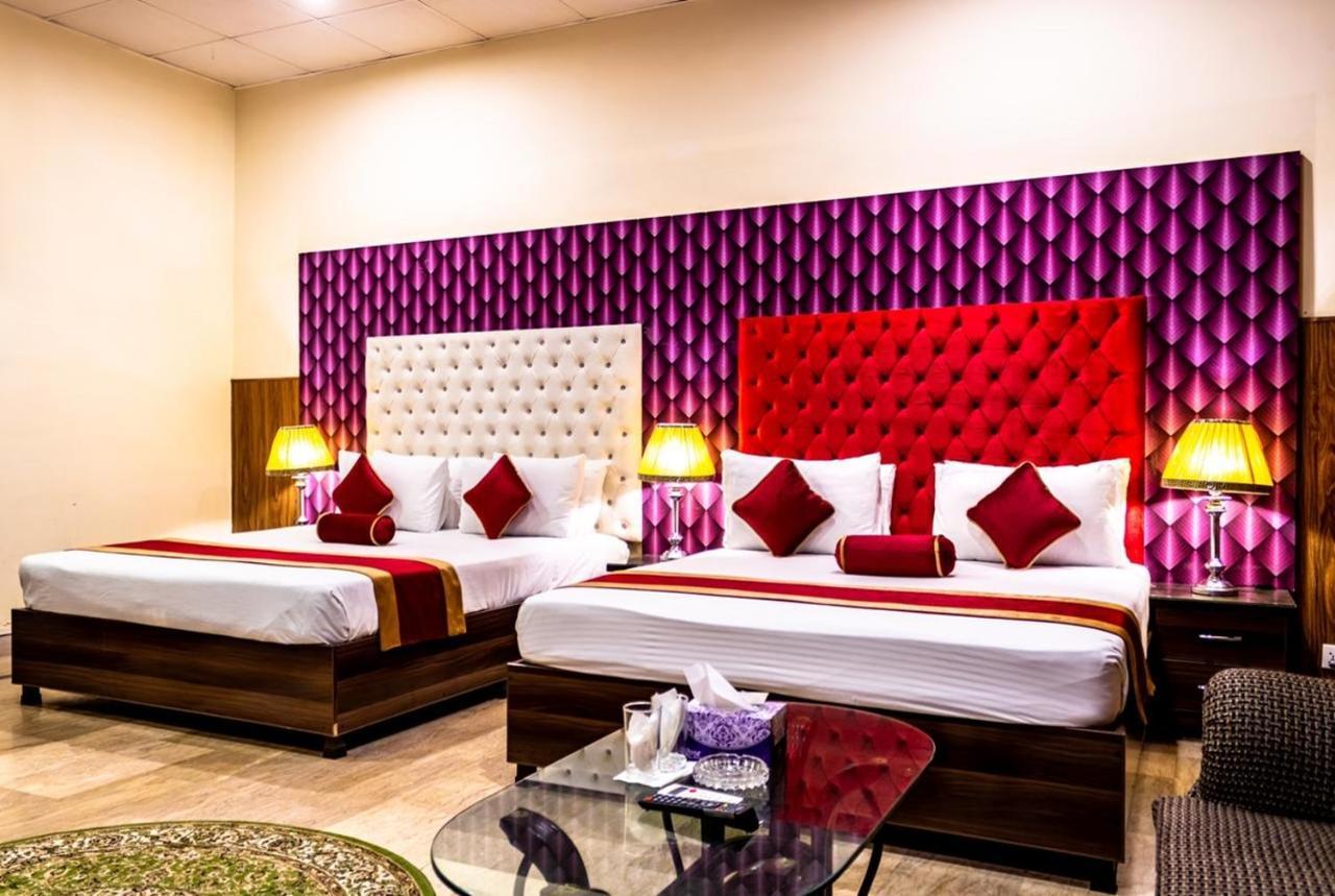 Rose Palace Hotel, Gulberg Lahaur Zewnętrze zdjęcie