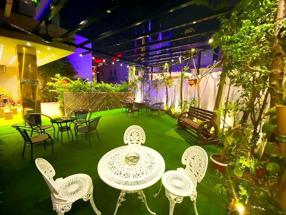 Rose Palace Hotel, Gulberg Lahaur Zewnętrze zdjęcie