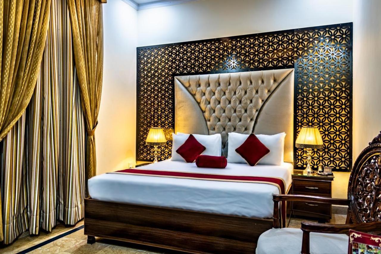 Rose Palace Hotel, Gulberg Lahaur Zewnętrze zdjęcie